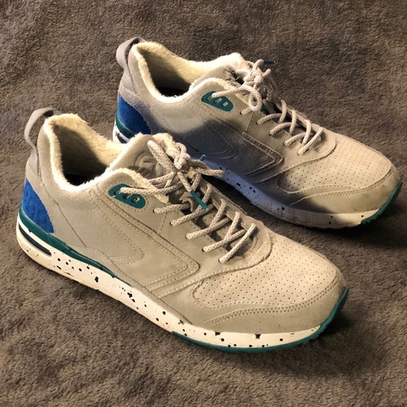 brooks fusion sneaker